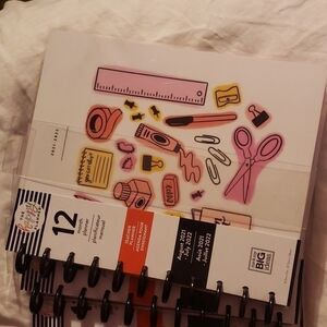 𝅺the happy planner NWT teacher planner 2021-2022